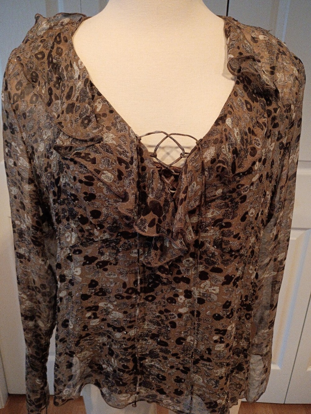 ICE Brown Patterned Ruffle V-Neck Women's Silk Blouse w/Camisole